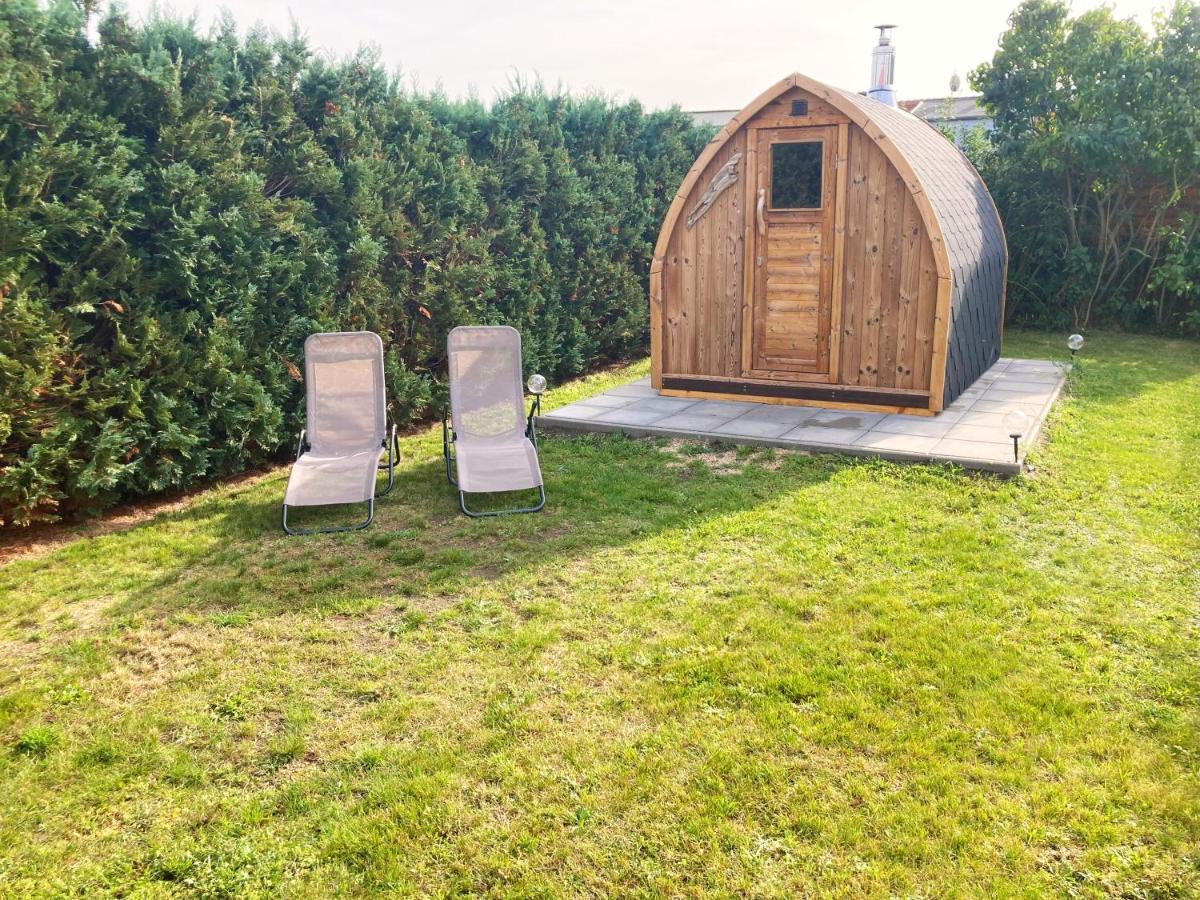 Lehmhaeuschen Mit Sauna Tangermuende Ngoại thất bức ảnh