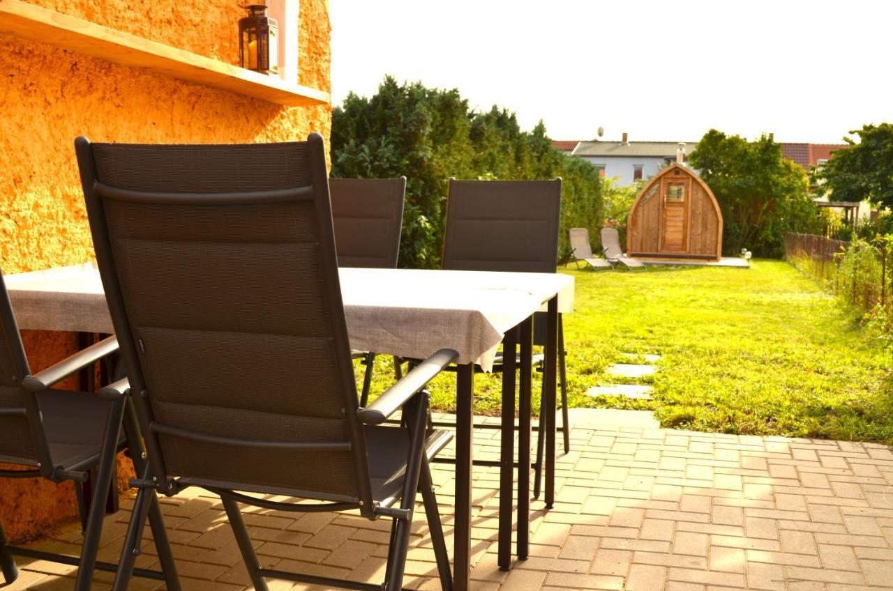 Lehmhaeuschen Mit Sauna Tangermuende Ngoại thất bức ảnh